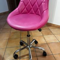 sedia con rotelle fucsia