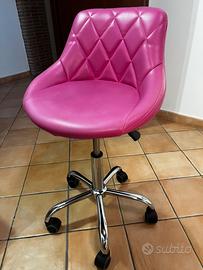 sedia con rotelle fucsia