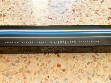 Star Wars Luke skywalker force fx lightsaber