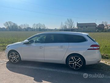 Peugeut 308 Sw full optional