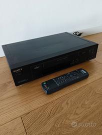 videoregistratore VHS SONY 