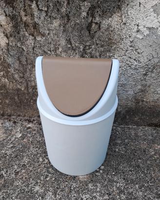 Cestino salvaspazio per ufficio, bagno o camera
