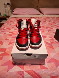 Air Jordan 1 MID