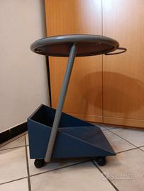 Tavolino con ruote