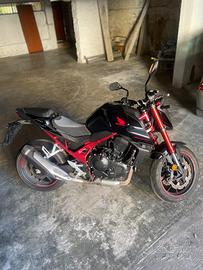 Honda Hornet 750 - 2024