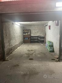 Box auto coperto - Via Pietro Castellino 141