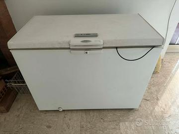 Congelatore whirlpool a pozzo 