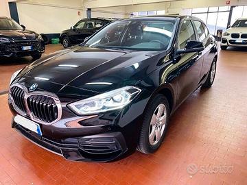 Bmw 116i 5p. Advantage AUTOM. OK NEOPATENTATI NAVY