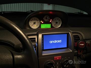 Lancia Ypsilon 843