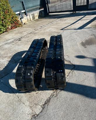 G10 Cingoli 320-86-46 seminuovi per minipala