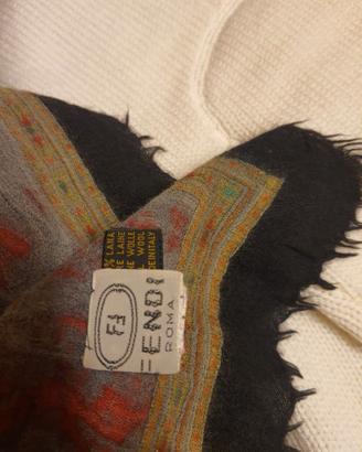 Foulard Fendi