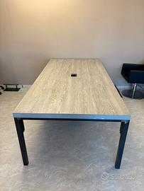 Tavolo ferro battuto e banco legno melaminico