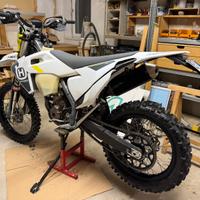 Husqvarna FE 350 4T 2022 – perfette condizioni