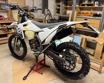 Husqvarna FE 350 4T 2022 – perfette condizioni
