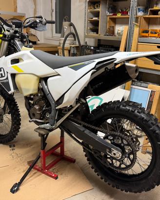 Husqvarna FE 350 4T 2022 – perfette condizioni
