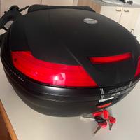 Bauletto Givi e staffa Tmax(2001-2007)