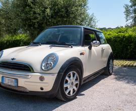 MINI one d - 2005