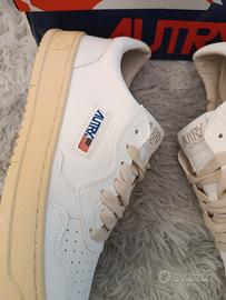 scarpe Autry vestibilità n. 42