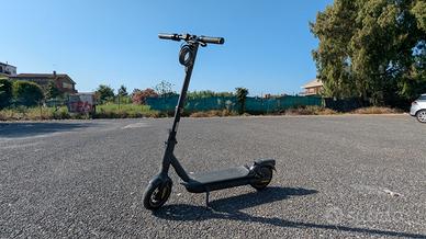 Monopattino Segway Ninebot Max G2E