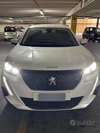 Peugeot 2008 1.2 PureTech 130 CV - 3D i -Cockpit -