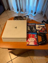Ps4 PRO Bianca completa