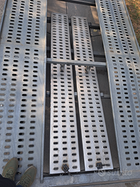 Carrefour per transporto auto