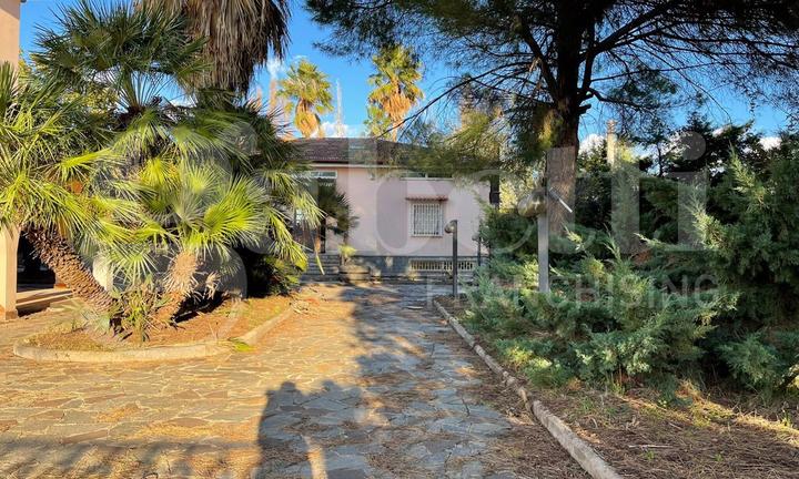 Villa o villino Battipaglia [061221VRG]