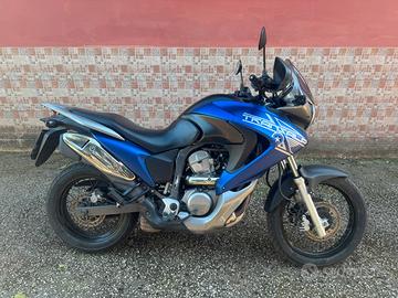 Honda Transalp 700 2010