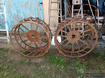 Coppia di Gabbie per Trattore