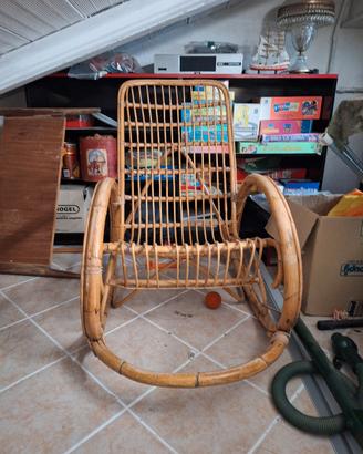 Sedia a dondolo in Vimini