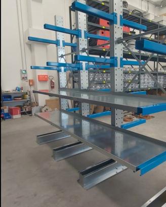 scaffale cantilever 