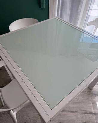 Tavolo metallo e cristallo quadrato bianco