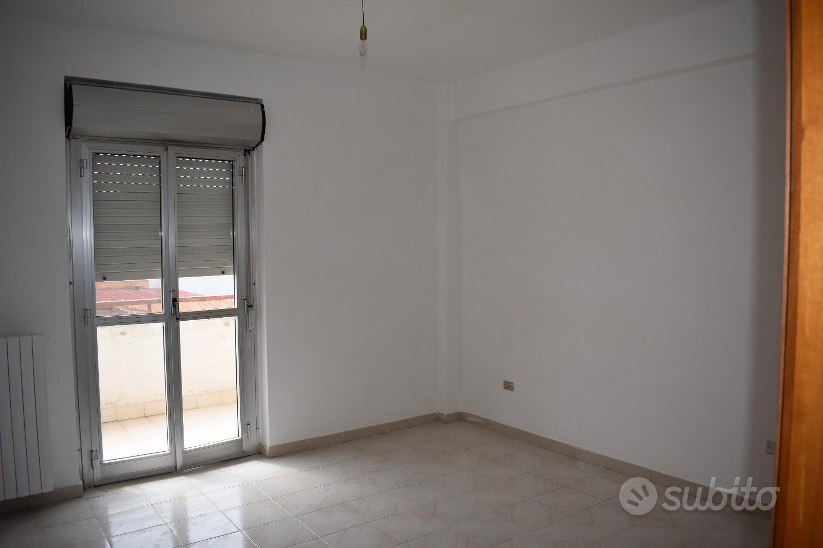 Comodo Appartamento da Proprietario - Vista 2