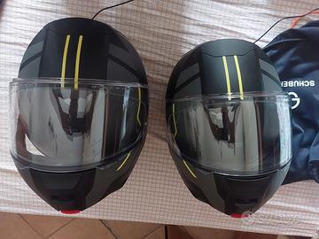 CASCHI SCHUBERTH C5 con Interfono SC2
