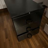 Cassettiera lamiera nera