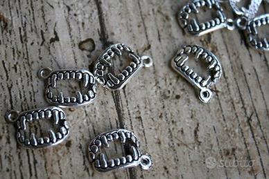 Charms "Morso del Vampiro" 20 Pezzi