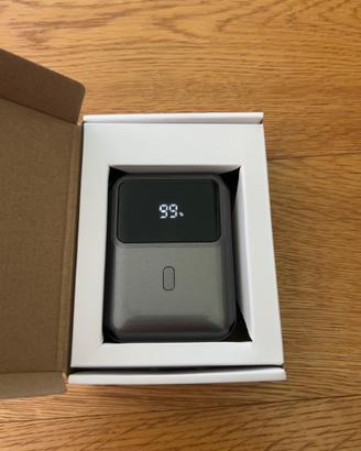Power bank con display di batteria residua
