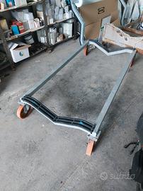 Carrello invasatura porta imbarcazione