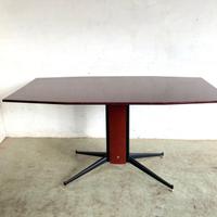 Tavolo anni 50 in mogano lucido