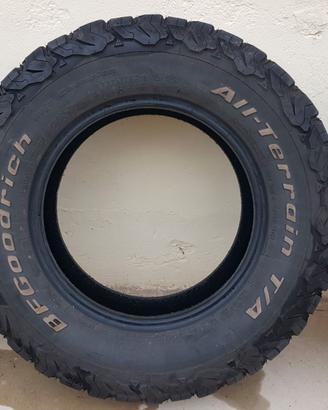 BF Goodrich A/T KO2 225/75 R16