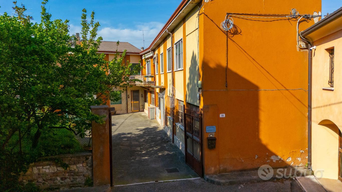 6 LOCALI A VERONA - More
