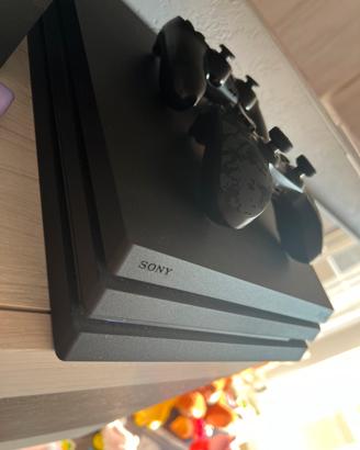 Ps4 Pro 816gb