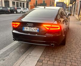 Audi A7 full full