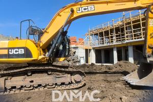 JCB JS235HD