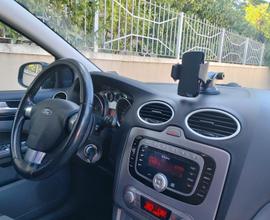FORD Focus Station Wagon IKON - 2010