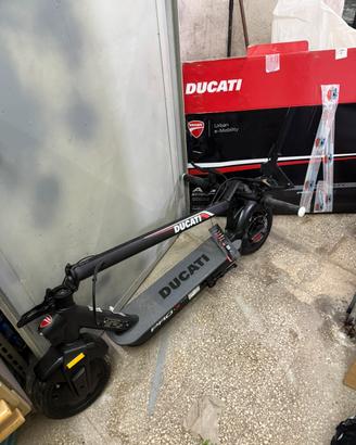 Monopattino elettrico Ducati nuovo