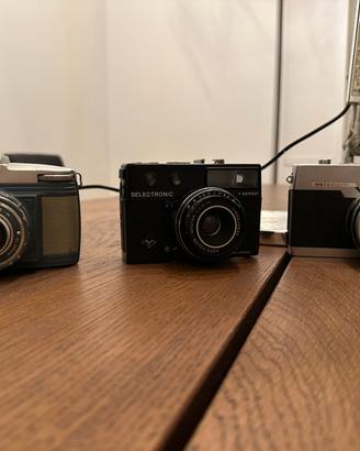 Tris Fotocamere Vintage: Petri 7s + Agfa + Bilora