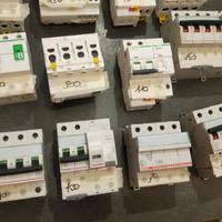 mix 22 interuttori biticino e schneider 