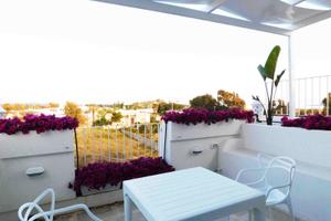 T.SG Monolocale a ridosso dalle spiagge vista mare