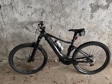 mountain bike elettrica e-bike Giant Fathom pro 2